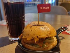 -必胜客(航洋国际店)