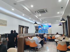大堂-牛天下·牛肉·海鲜·打边炉·融合菜