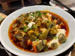 皮蛋豆腐-椒行天下干锅牛蛙·(万宝店)