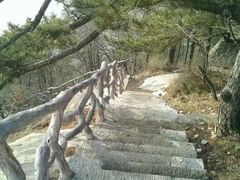 -罗田薄刀峰风景区