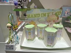 -泡泡玛特POPMART(柏威年购物中心店)