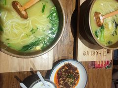 -茶花妹子云南餐厅(传媒大学店)
