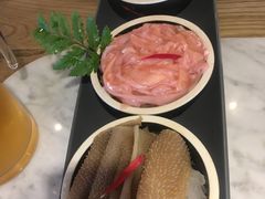 -尚尚仙·酸汤猪手·猪肚鸡火锅(华联万柳购物中心店)