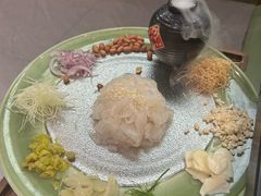 -得意咚瓜·顺德鱼生·冬瓜火锅(深圳首店)