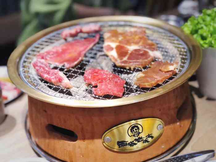 西塔老太太泥炉烤肉天乐广场店