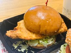 -The Habit Burger Grill 哈比特汉堡(爱琴海店)