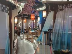 -荷塘秋月·本帮江浙菜(国权路店)