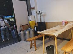-郑记•不夜城烧烤•龙虾•虾蟹(黄鹤楼店)