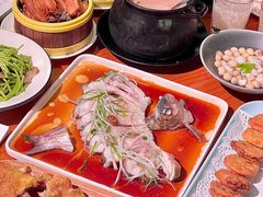 -莲餐厅·湖北菜·潜江小龙虾店(愚园路店)