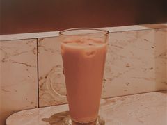 尊赏丝滑奶茶-必胜客(世欧广场店)