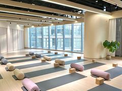 -乐刻瑜伽·普拉提·小瑜荚YogaPod(滨江银泰店)