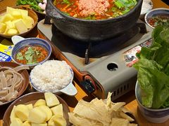 -包整·丝娃娃(一览甲秀楼风景店)