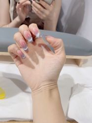-UGIRL有个美甲