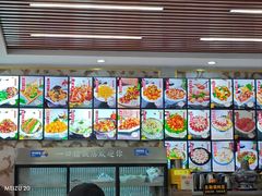 -一口猪海鲜浑锅·东北家常菜