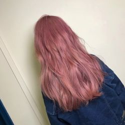 -变画·发型STUDIO