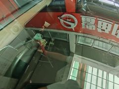 -鲨鱼皮汽车凹陷玻璃修复(静安店)