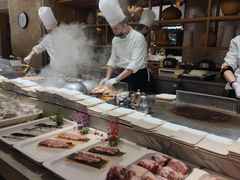 -雍和会海鲜姿造自助(湖东路店)