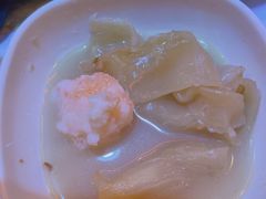 -鲜入围煮花胶鸡海鲜火锅