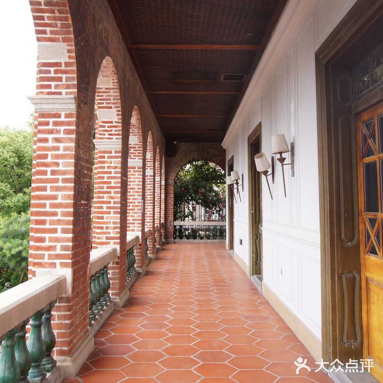 厦门旅游｜带上女票来历史悠久的番婆楼旗袍换装吧[机智]