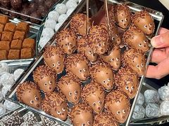 -Laderach 莱德拉(上海环贸iapm店)