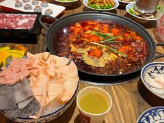 -旧街市鲜货老火锅(大光路店)