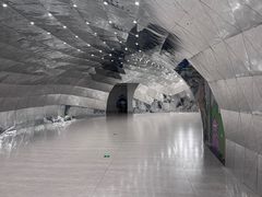 -涨巢·潮玩水疗局