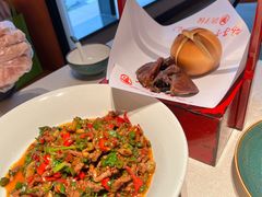 小炒黄牛肉-鸽子侯·家宴·平价海鲜(绿地店)