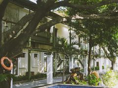 -喜洲吧·江畔老船厂·庭院餐厅(喜临院店)