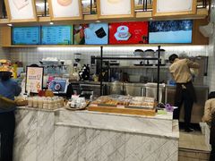 -罗森尼娜(德思勤店)