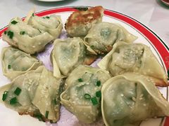 生煎馄饨-小实惠嘉(威海路店)
