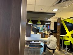 -麦当劳(丽江玉河广场店)