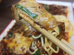 -有红鸡毛店·川菜(建设路店)