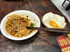 -周小波重庆小面·重庆名小吃(邹容路店)