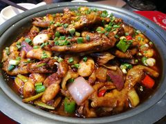 -龙少爷碳火干锅(环球中心店)