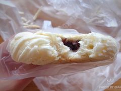 红豆芋包-BreadTalk面包新语(龙之梦购物中心莘庄店)
