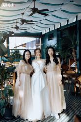 -拉瑞娜LaReine婚纱礼服高级定制