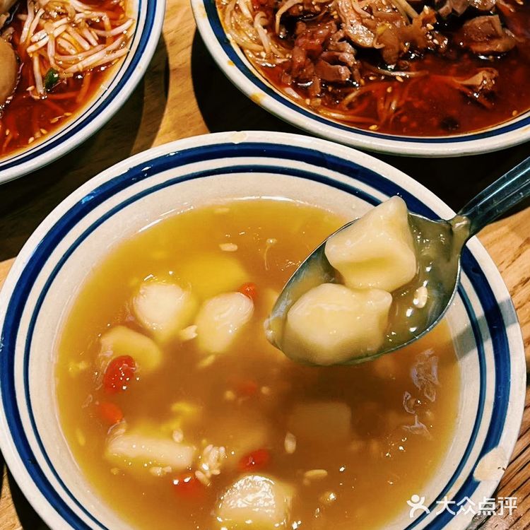 麻辣烫要麻辣才香！无辣不欢者深爱这家