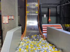 -嗨翻Hi-Fun竞技主题乐园·蹦床亲子生日轰趴(国光1937店)