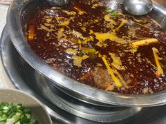 -肖肖酸萝卜鱼火锅(总店)