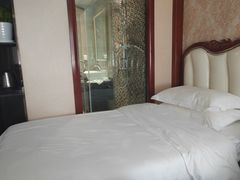 -新旅金谷大酒店(CCMALL时代广场红山店)