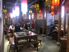 大堂-渝大狮毛肚老火锅(普陀店)