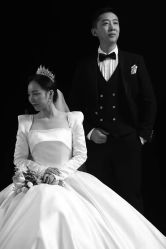 点击看大图 -太郎花子婚纱摄影艺术中心