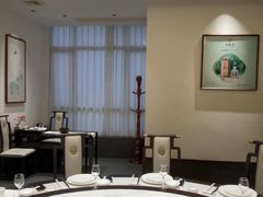 -梅花香里大酒店(郁金香路店)