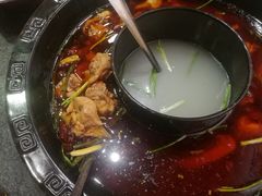 -重庆烧鸡公火锅(簋街店)
