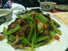 -福牛阁潮汕牛肉火锅