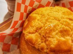 牛油菠萝包-避风塘·金牌店·夜宵(金玉兰店)