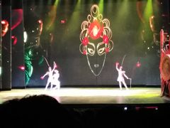 -工人俱乐部剧场杂技表演