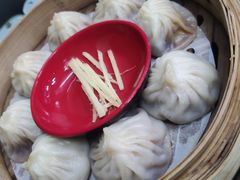 蟹黄汤包-食惠里小笼包面馆(越秀店)