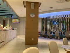 -奈雪的茶(亨特国际广场店)