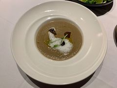 云南野生菌菇浓汤佐黑松露-Erman岩烧牛排(虹桥南丰城店)